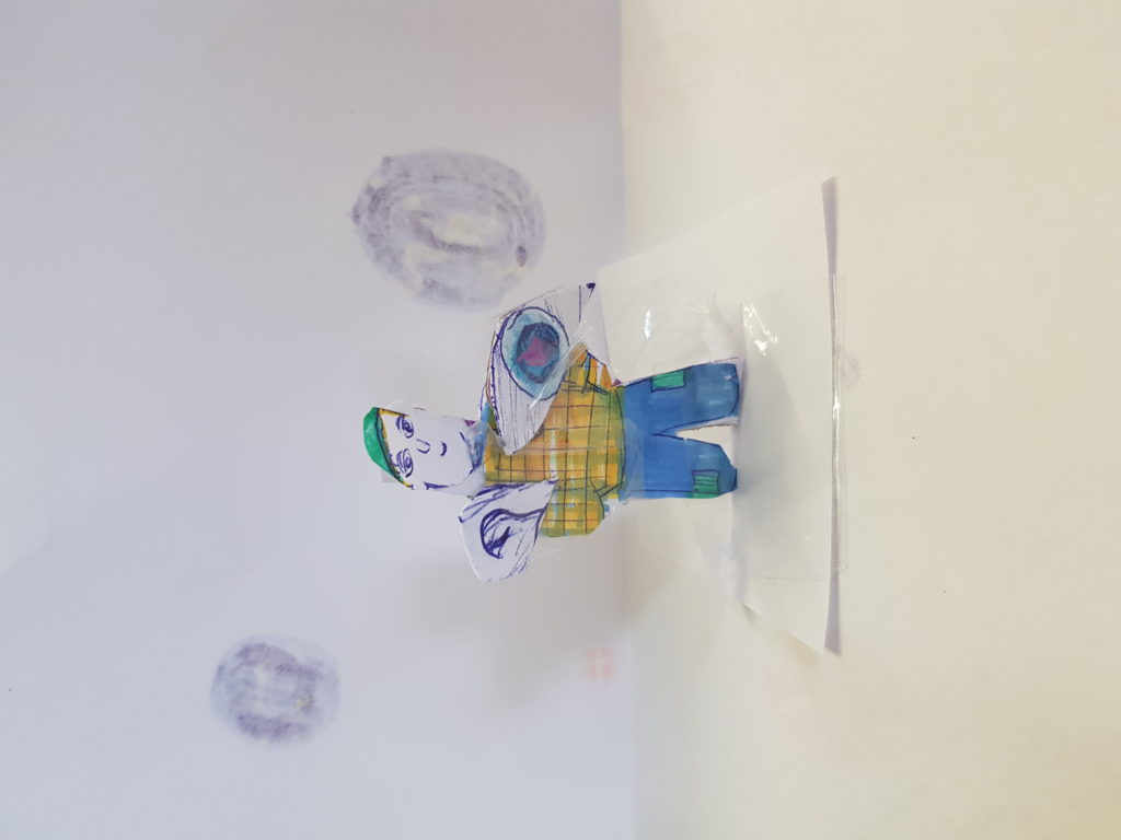 מי רואה ומי שומע